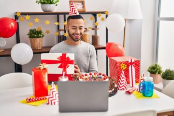 6 idei de cadou ideal pentru fratele tău